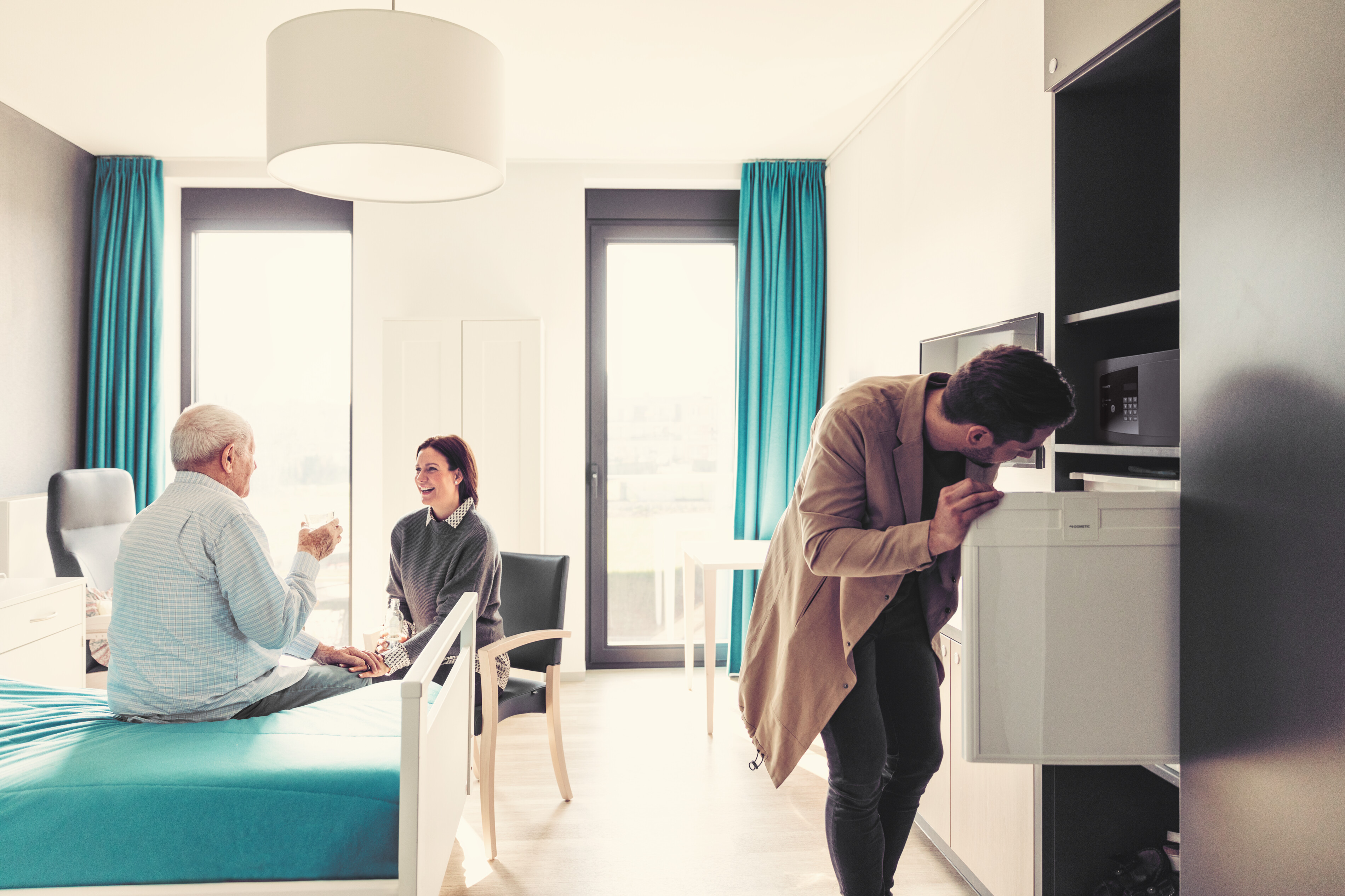 Dometic_Elderly_Home_0361_Final-2